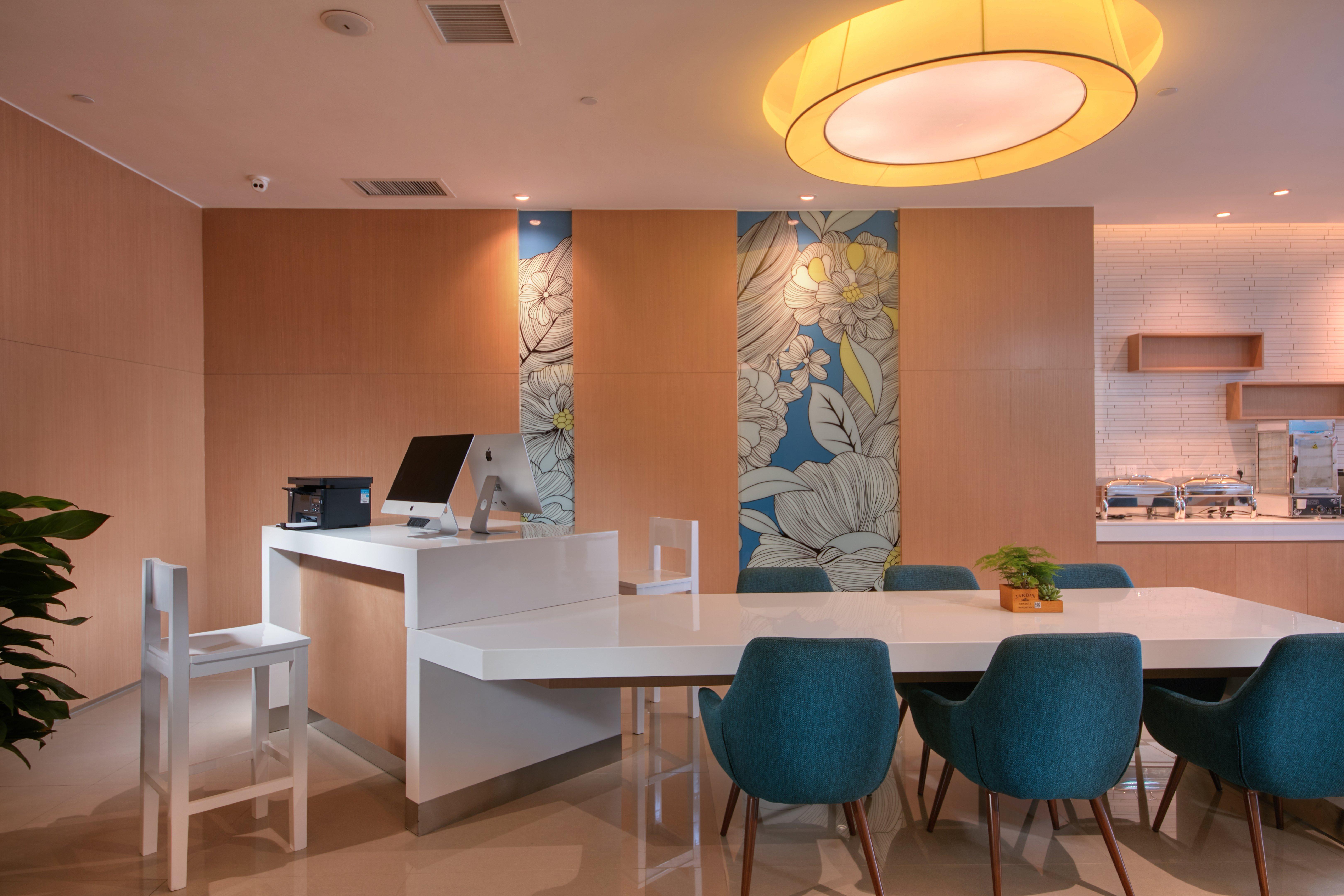 Holiday Inn Express Luoyang Yichuan By Ihg Eksteriør billede